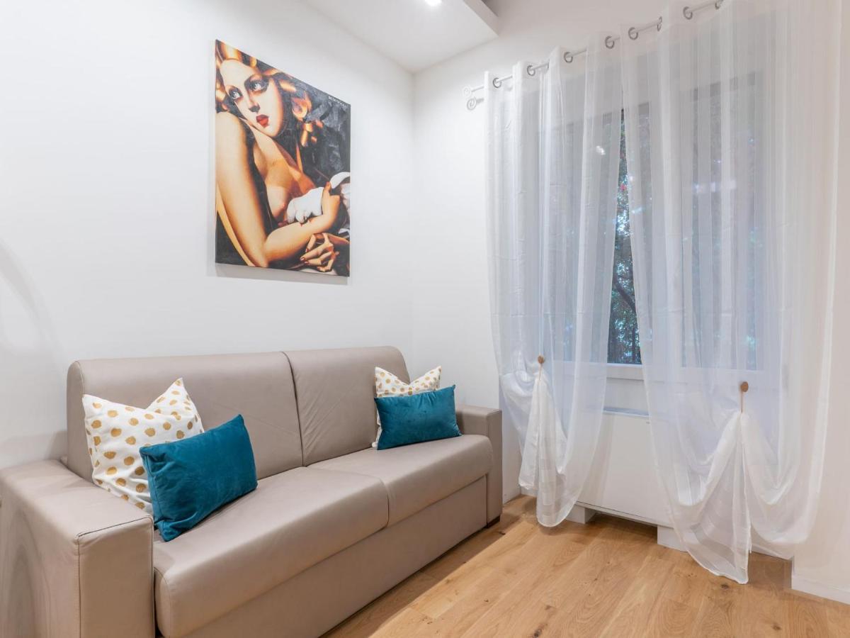 The Best Rent - Gorgeous One-Bedroom Apartment In Ticinese Milano Dış mekan fotoğraf