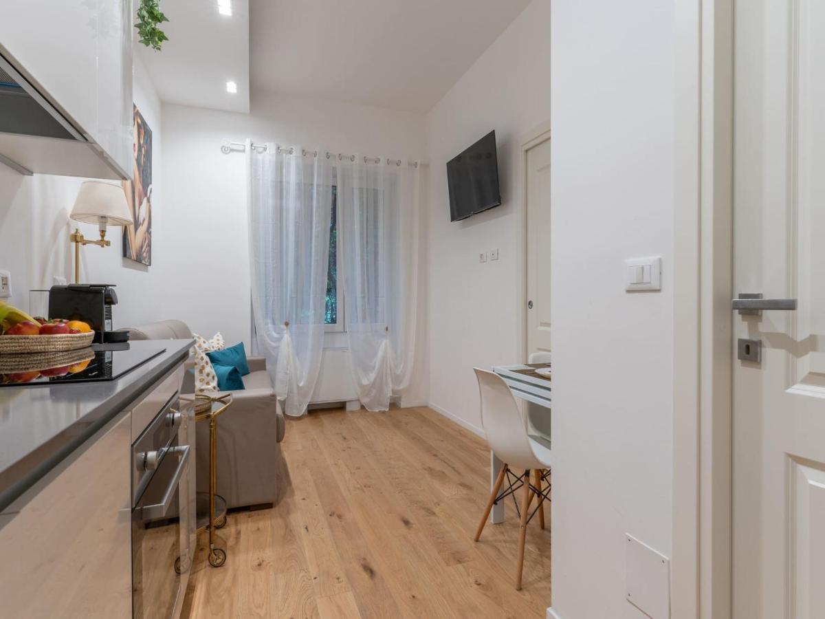The Best Rent - Gorgeous One-Bedroom Apartment In Ticinese Milano Dış mekan fotoğraf