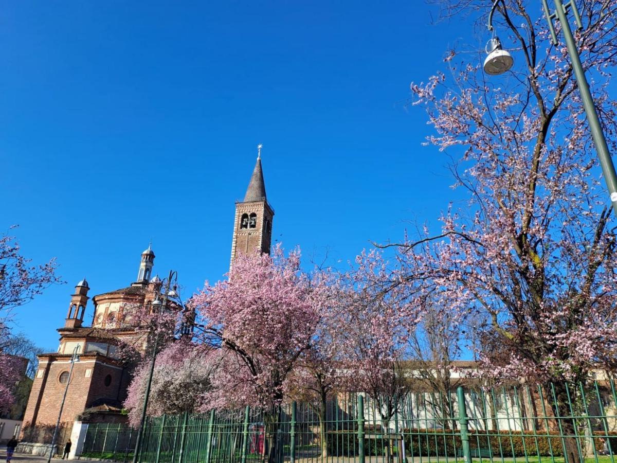 The Best Rent - Gorgeous One-Bedroom Apartment In Ticinese Milano Dış mekan fotoğraf